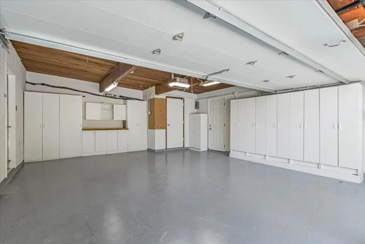 470 El Capitan Place, Palo Alto, California 94306