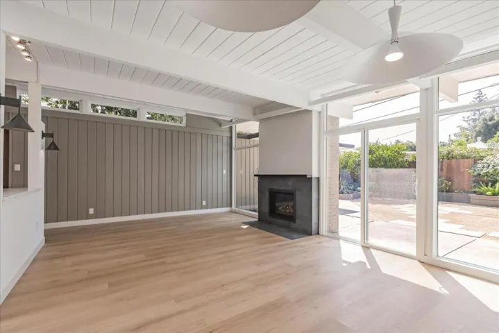 470 El Capitan Place, Palo Alto, California 94306