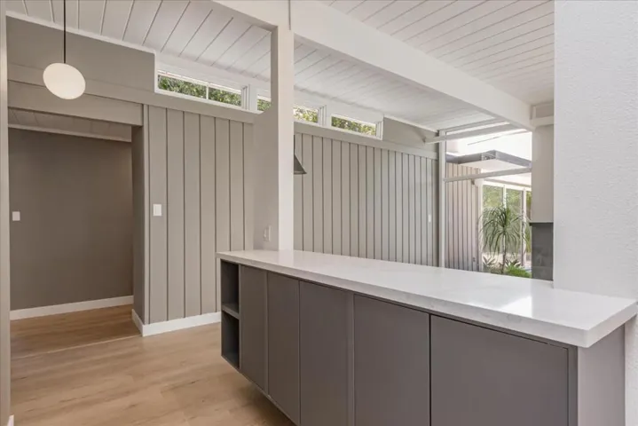 470 El Capitan Place, Palo Alto, California 94306