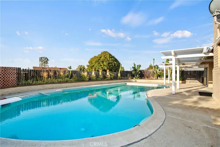 4325 E Elkstone Avenue, Anaheim Hills, California 92807