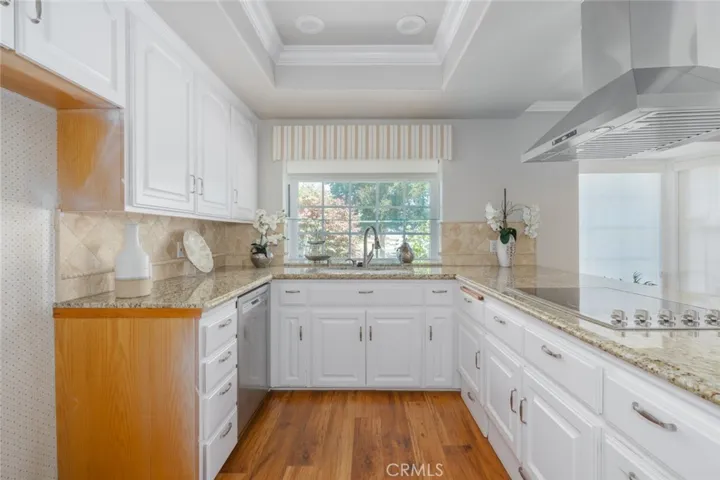 6412 Heil Avenue, Huntington Beach, California 92647