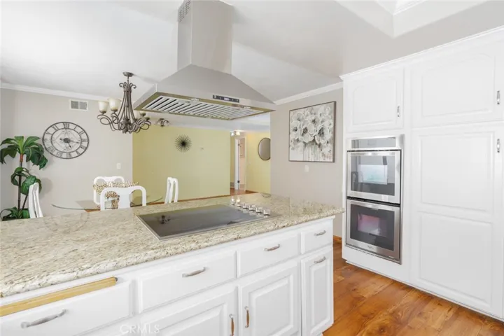 6412 Heil Avenue, Huntington Beach, California 92647