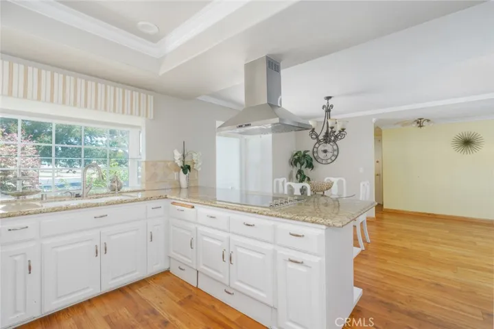 6412 Heil Avenue, Huntington Beach, California 92647