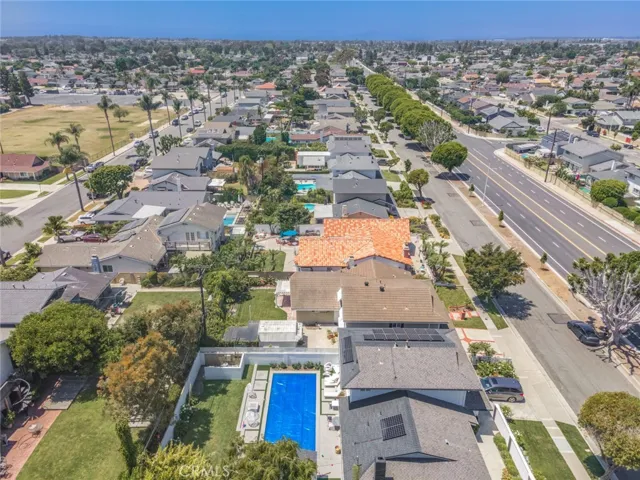 6412 Heil Avenue, Huntington Beach, California 92647
