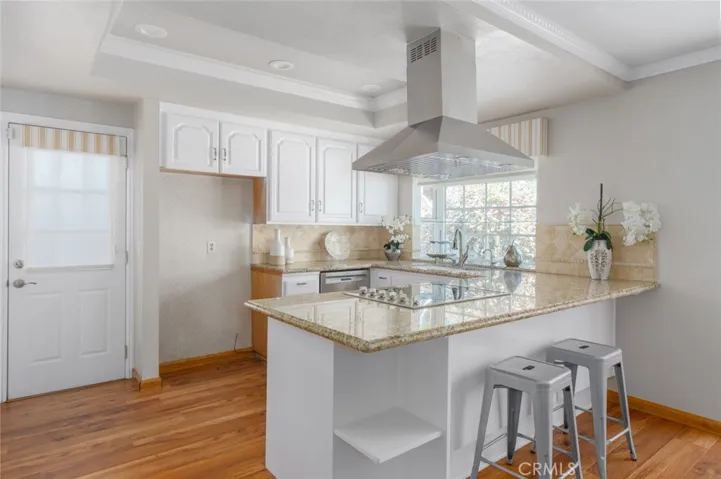 6412 Heil Avenue, Huntington Beach, California 92647