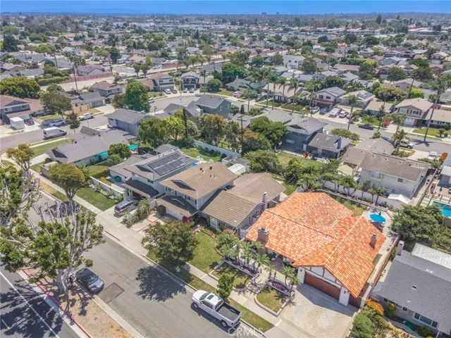 6412 Heil Avenue, Huntington Beach, California 92647