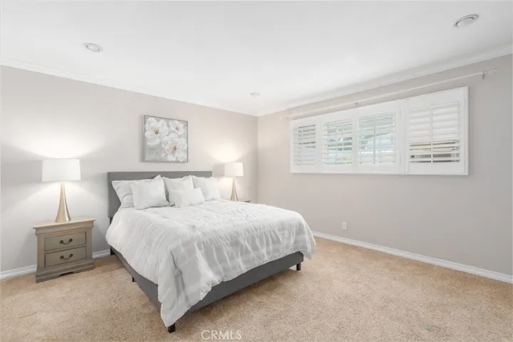 6412 Heil Avenue, Huntington Beach, California 92647