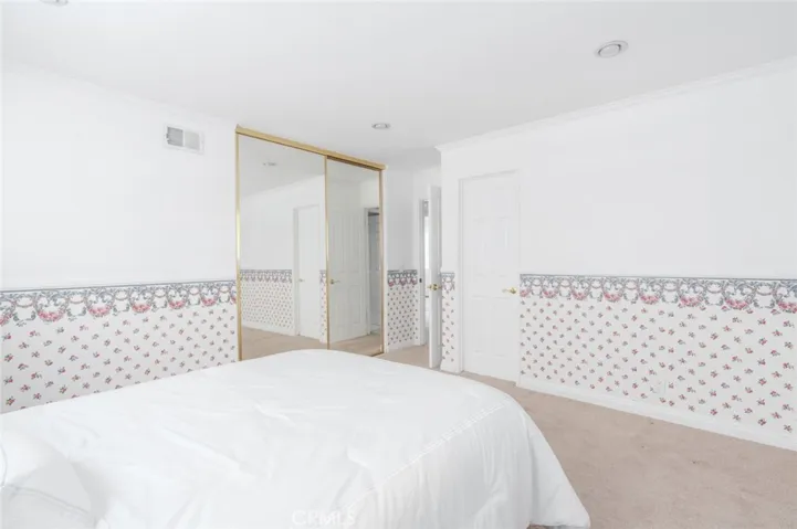 6412 Heil Avenue, Huntington Beach, California 92647