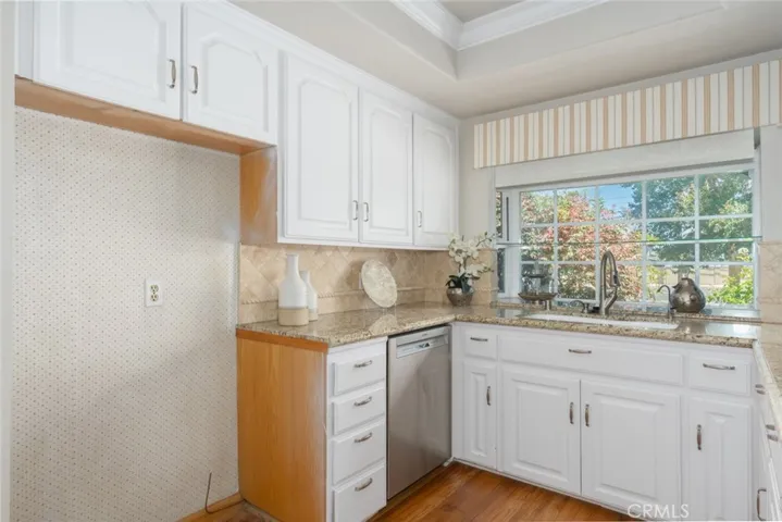 6412 Heil Avenue, Huntington Beach, California 92647