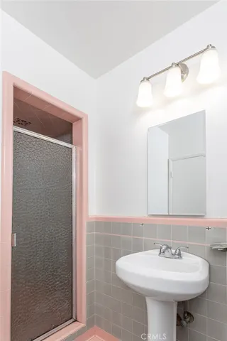 26 Loma Avenue 7, Long Beach, California 90803