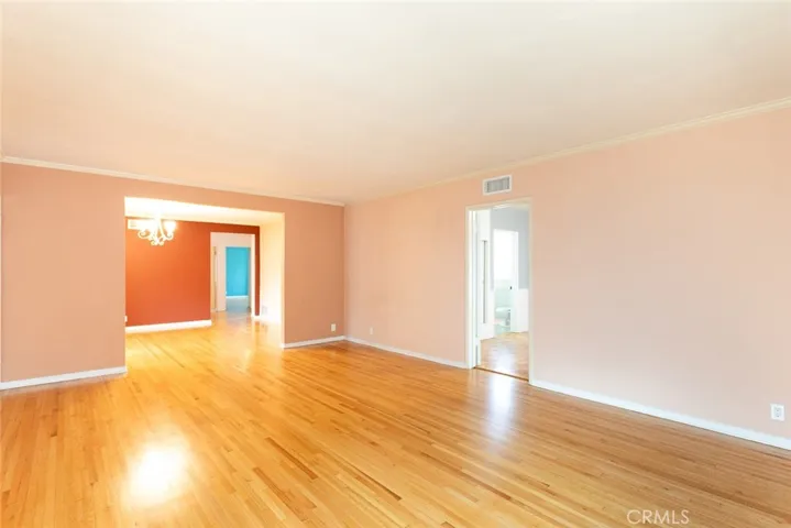 26 Loma Avenue 7, Long Beach, California 90803