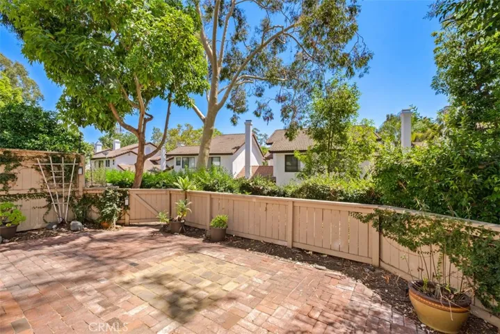 4 Ash Creek Ln. 88, Laguna Hills, California 92653