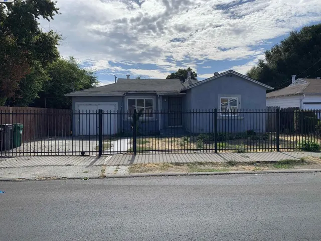 416 Stoneford Ave., Oakland, California 94603