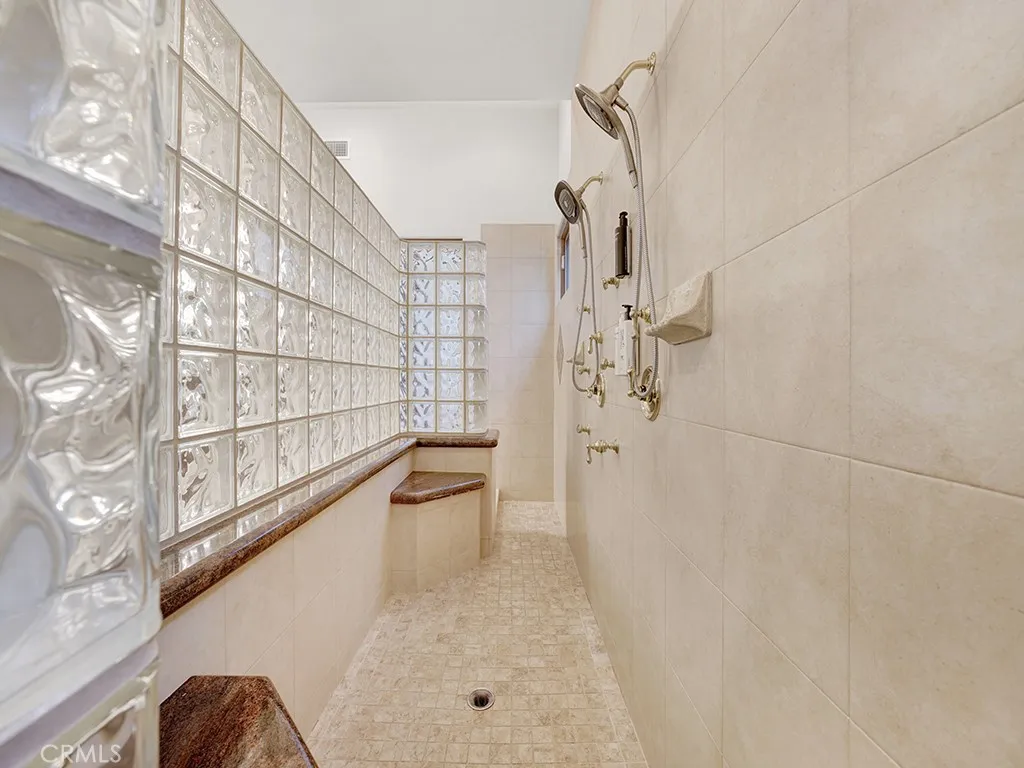 25900 Carancho Road, Temecula, California 92590 home-pic-35
