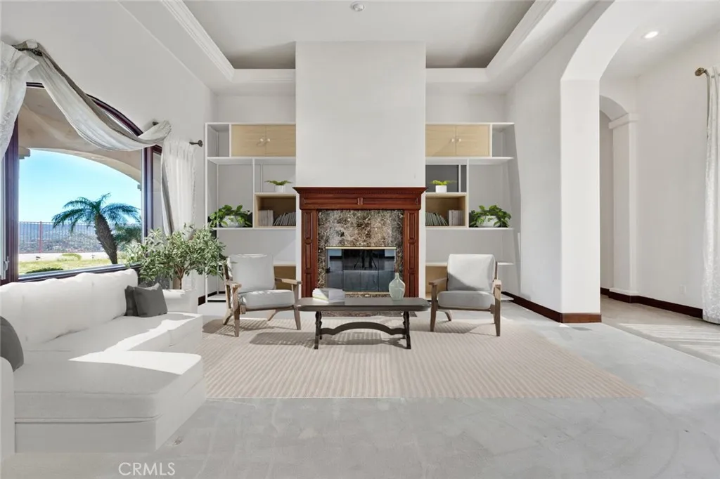25900 Carancho Road, Temecula, California 92590 home-pic-25