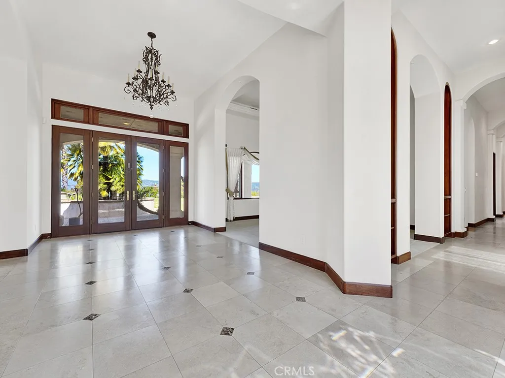 25900 Carancho Road, Temecula, California 92590 home-pic-23