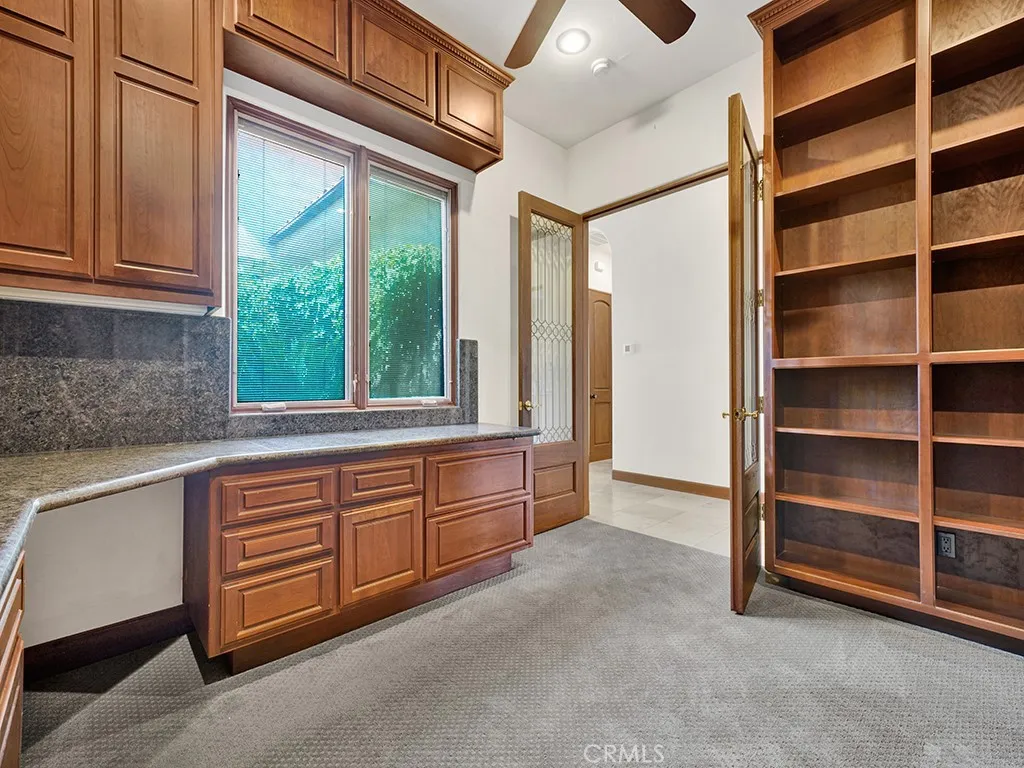 25900 Carancho Road, Temecula, California 92590 home-pic-30