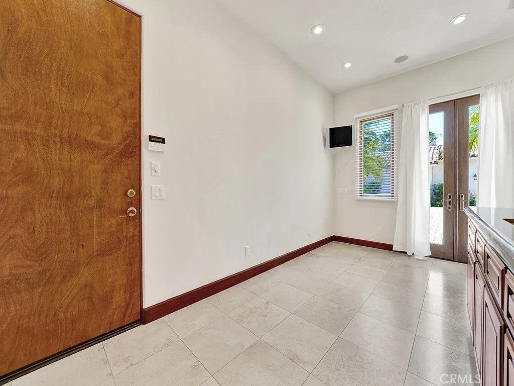 25900 Carancho Road, Temecula, California 92590 home-pic-40