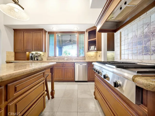 Kitchen Angle 5
