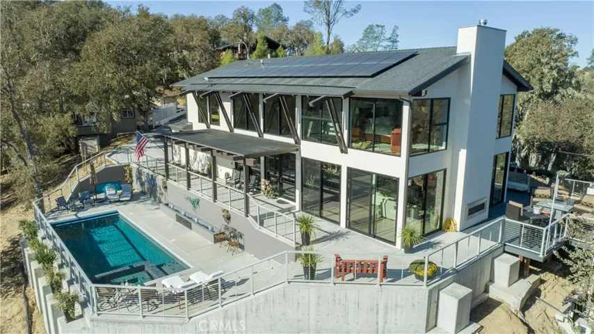 2676 Pine Ridge Road, Bradley, California 93426