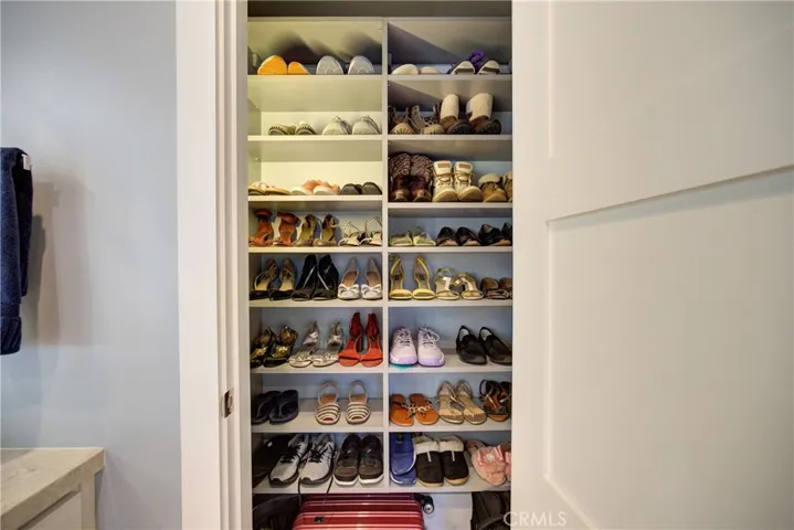 Shoe Closet