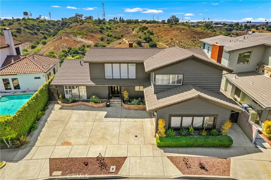 4577 Don Felipe Drive, Los Angeles, California 90008 home-pic-0