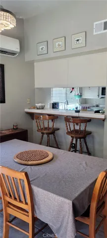 Dining Room & Kitchen