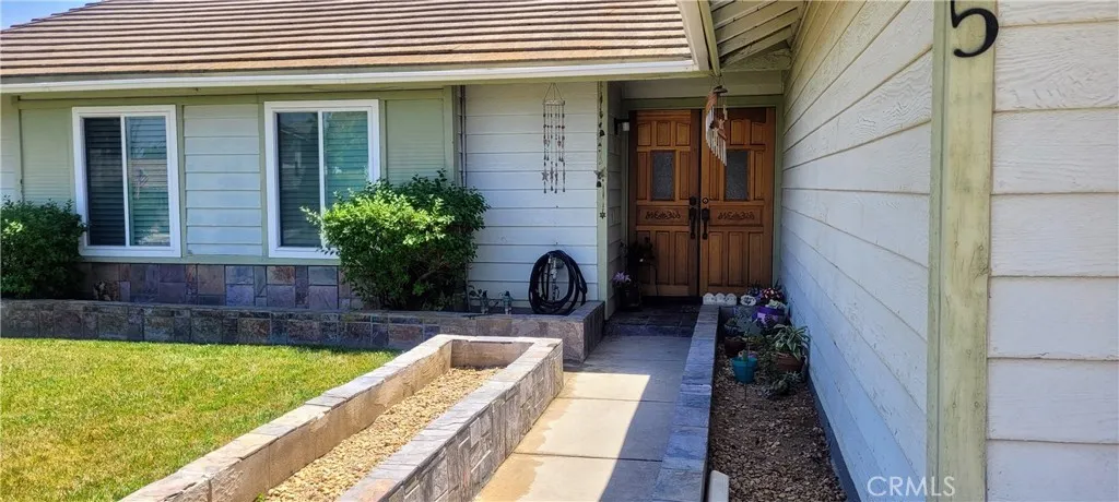 6105 Golden Terrace Drive, Riverside, California 92505