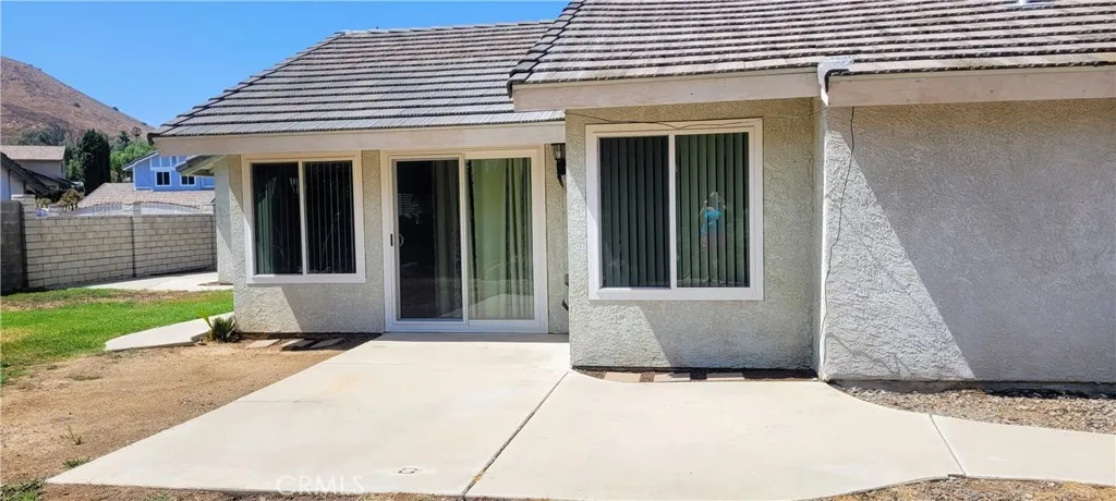 6105 Golden Terrace Drive, Riverside, California 92505