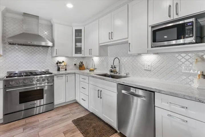 751 Eschenburg Drive, Gilroy, California 95020