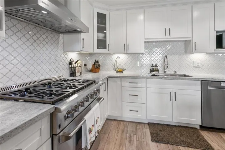 751 Eschenburg Drive, Gilroy, California 95020