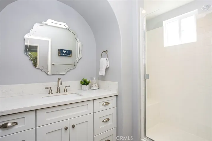 15 Hearthside Road, Ladera Ranch, California 92694