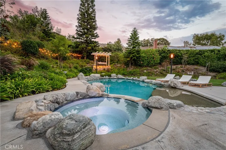 29831 Highview Cir, San Juan Capistrano, California 92675