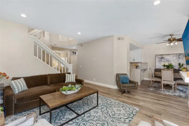31 Stoney Pointe, Laguna Niguel, California 92677