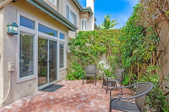 31 Stoney Pointe, Laguna Niguel, California 92677