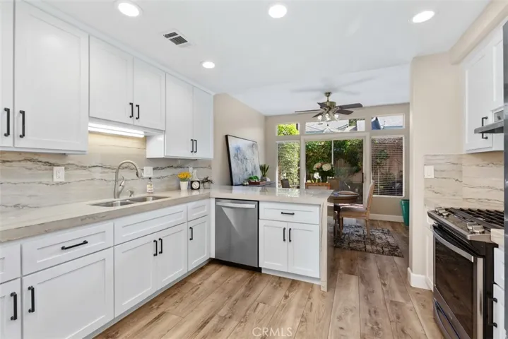 31 Stoney Pointe, Laguna Niguel, California 92677