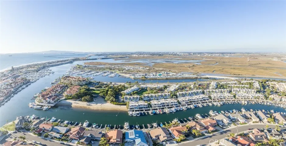 3292 Tempe Drive, Huntington Beach, California 92649