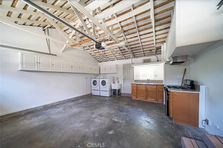 1518 Mayflower Avenue, Arcadia, California 91006