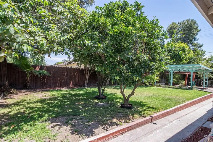 1518 Mayflower Avenue, Arcadia, California 91006