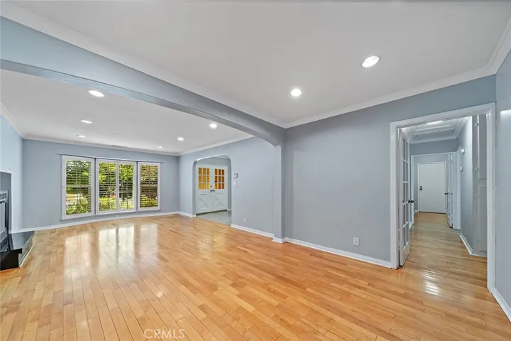 1518 Mayflower Avenue, Arcadia, California 91006