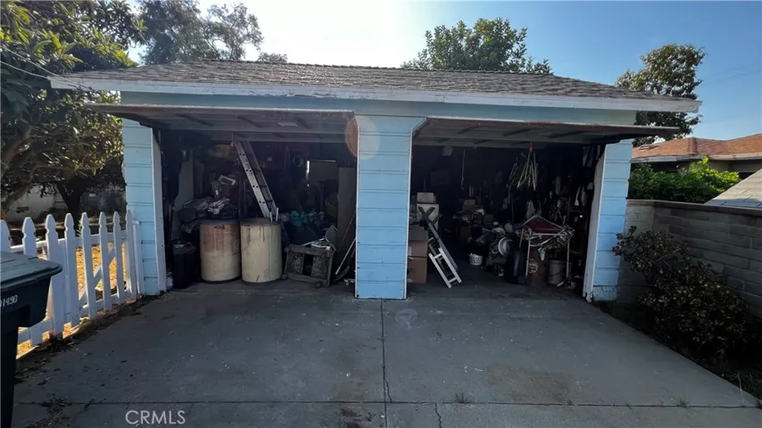 2 car garage
