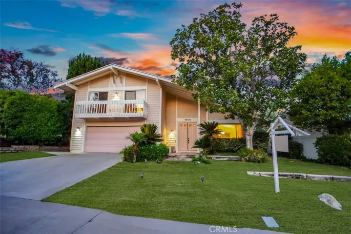 24134 Avenida Crescenta, Valencia, California 91355