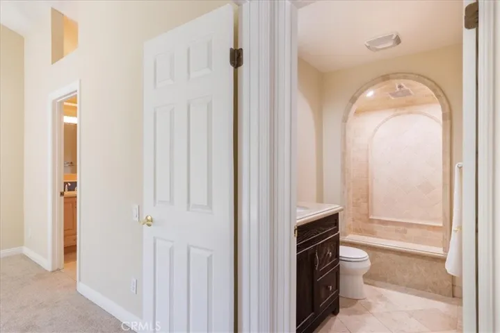24134 Avenida Crescenta, Valencia, California 91355