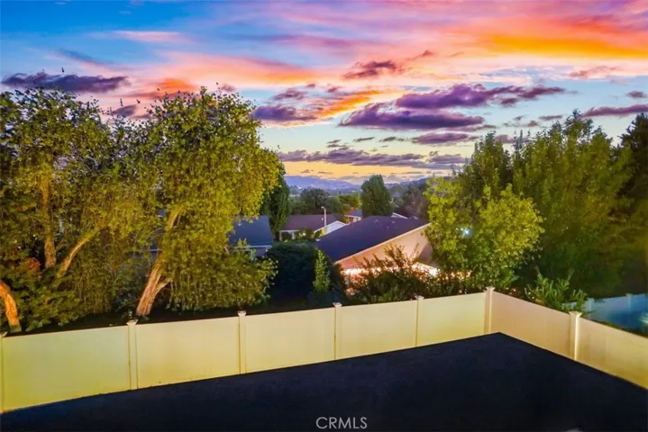 24134 Avenida Crescenta, Valencia, California 91355