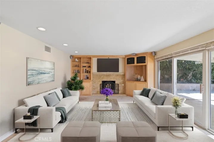 24134 Avenida Crescenta, Valencia, California 91355