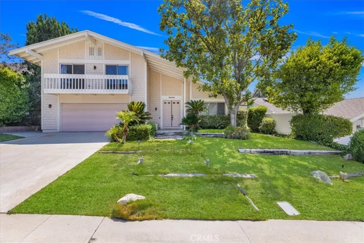 24134 Avenida Crescenta, Valencia, California 91355