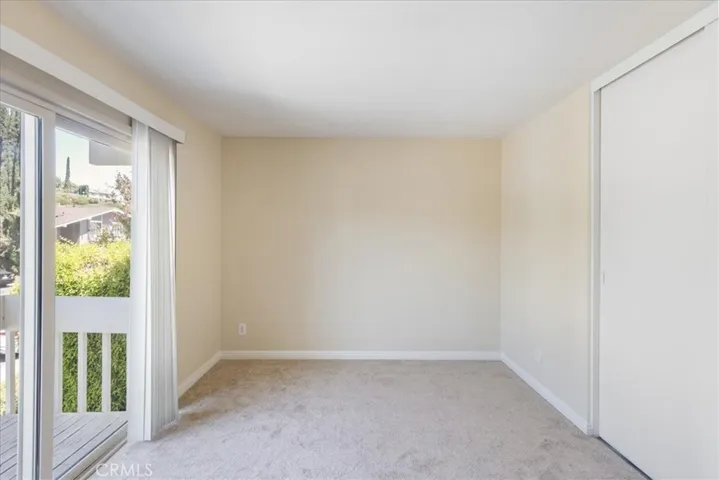 24134 Avenida Crescenta, Valencia, California 91355