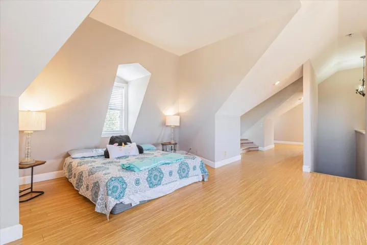 385 Hitch Drive, Hollister, California 95023