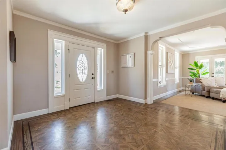 385 Hitch Drive, Hollister, California 95023