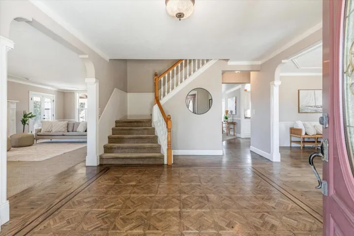 385 Hitch Drive, Hollister, California 95023